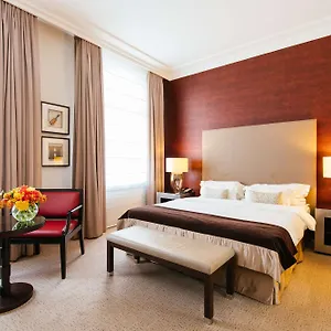 Radisson Blu Style Hotel, מלון